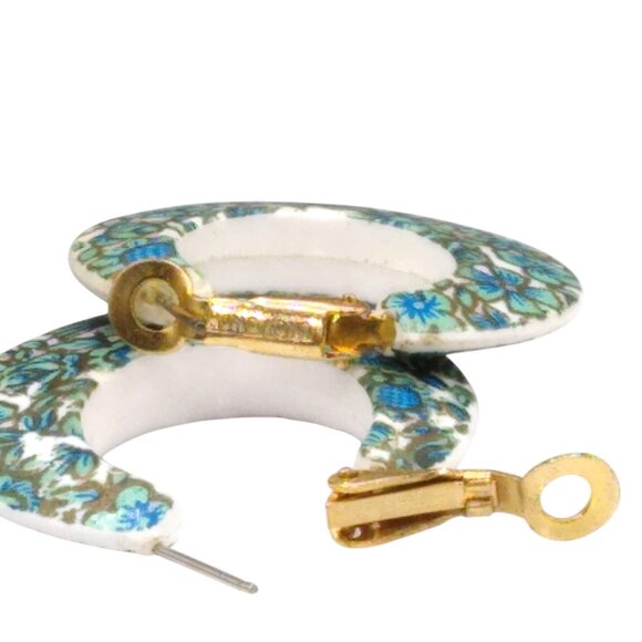 Vintage Floral Plastic Hoop Earrings, Retro Blue and Green Flowers, Hong Kong - Picture 4 of 4